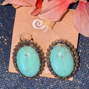 Elegant Turquoise and Gold Earrings